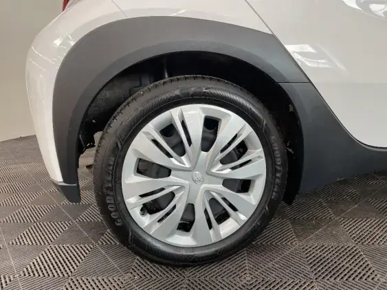 TOYOTA AYGO X - voiture d'occasion - Photo 25