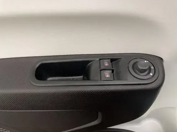 RENAULT TWINGO III - voiture d'occasion - Photo 17