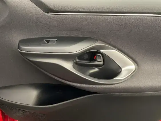 TOYOTA YARIS IV - voiture d'occasion - Photo 20