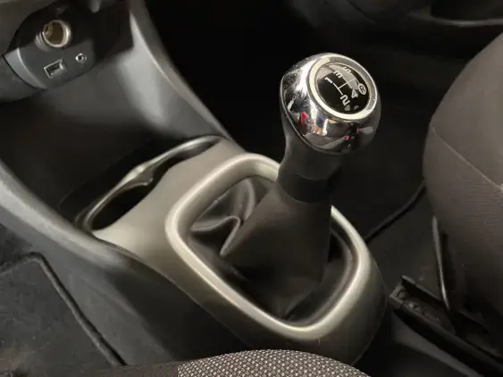 TOYOTA AYGO II - voiture d'occasion - Photo 17