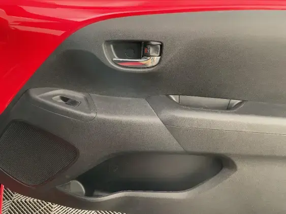 TOYOTA AYGO II - voiture d'occasion - Photo 20