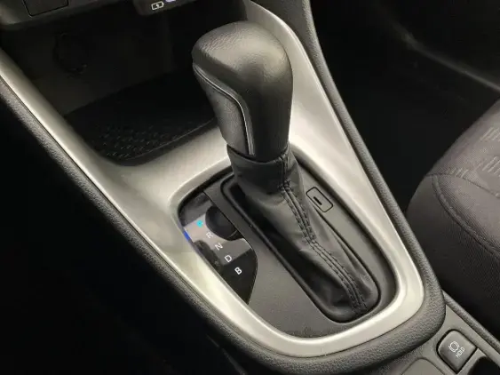 TOYOTA YARIS IV - voiture d'occasion - Photo 17