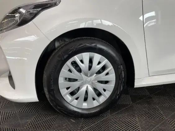 TOYOTA YARIS IV - voiture d'occasion - Photo 23