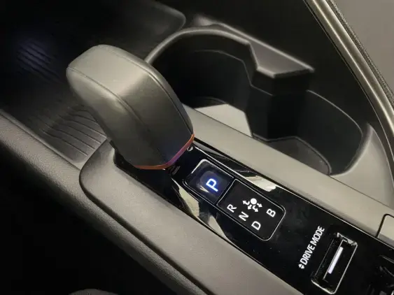 TOYOTA C-HR II - voiture d'occasion - Photo 17