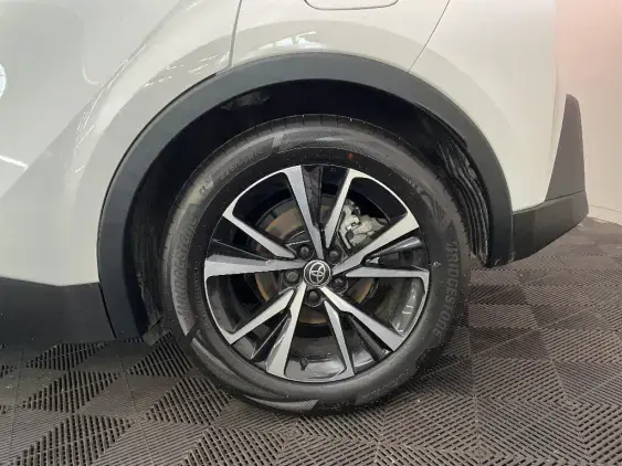 TOYOTA C-HR II - voiture d'occasion - Photo 24