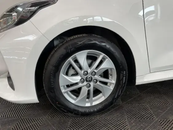 TOYOTA YARIS IV - voiture d'occasion - Photo 23