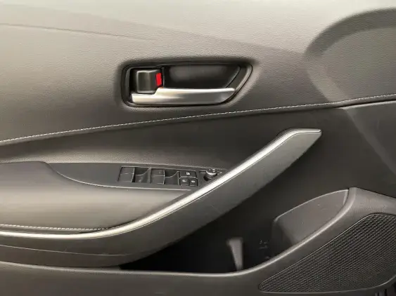 TOYOTA COROLLA TOURING SPT X - voiture d'occasion - Photo 19