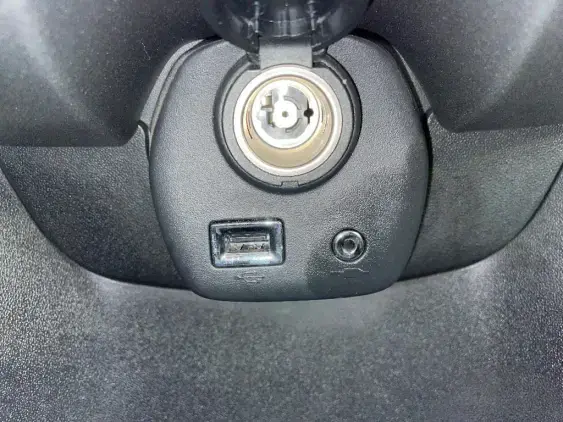 TOYOTA AYGO II - voiture d'occasion - Photo 17