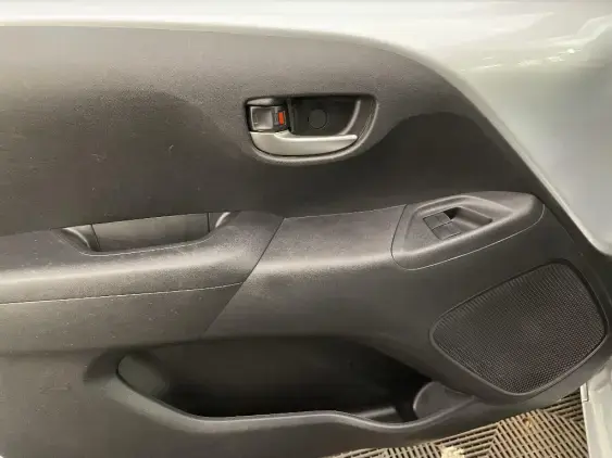 TOYOTA AYGO II - voiture d'occasion - Photo 19