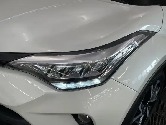 TOYOTA C-HR - voiture d'occasion - Photo 22