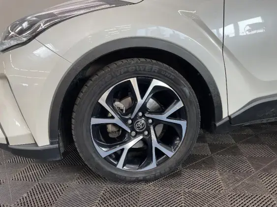 TOYOTA C-HR - voiture d'occasion - Photo 23