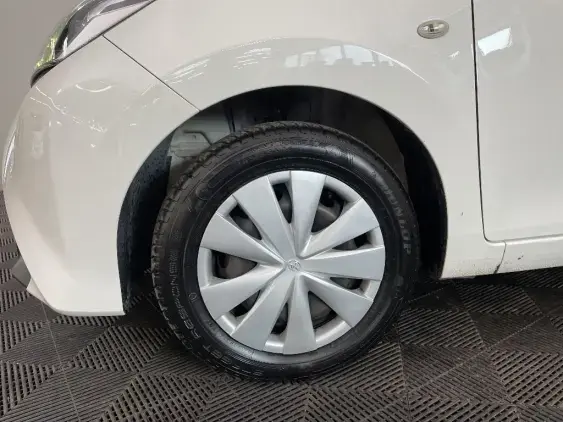 TOYOTA AYGO II - voiture d'occasion - Photo 23