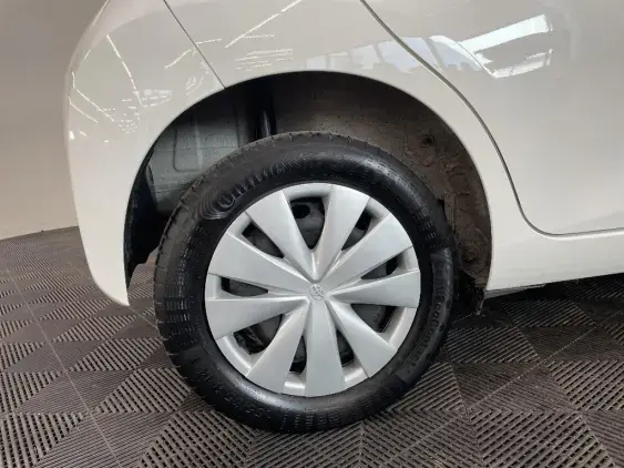 TOYOTA AYGO II - voiture d'occasion - Photo 25