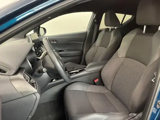 TOYOTA C-HR - voiture d'occasion - Photo 18