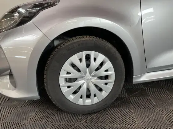 TOYOTA YARIS IV - voiture d'occasion - Photo 23