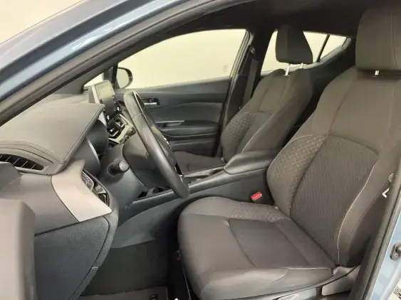 TOYOTA C-HR - voiture d'occasion - Photo 18