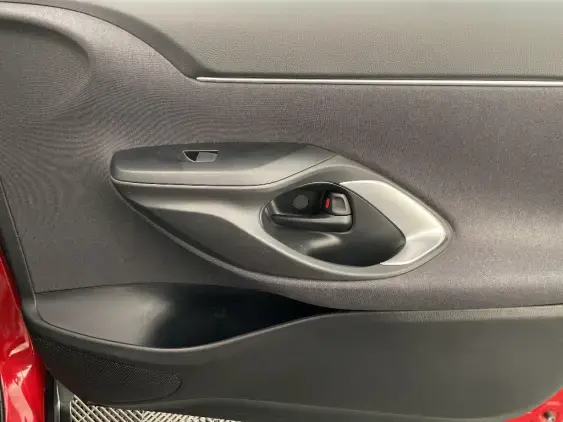 TOYOTA YARIS CROSS I - voiture d'occasion - Photo 20