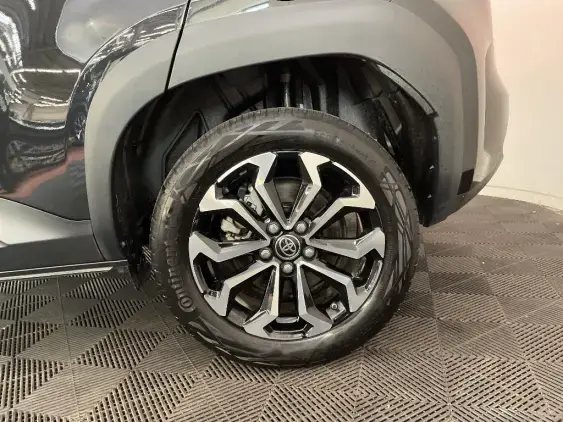 TOYOTA YARIS CROSS I - voiture d'occasion - Photo 24