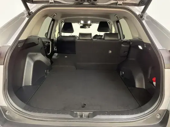 TOYOTA RAV4 V - voiture d'occasion - Photo 16