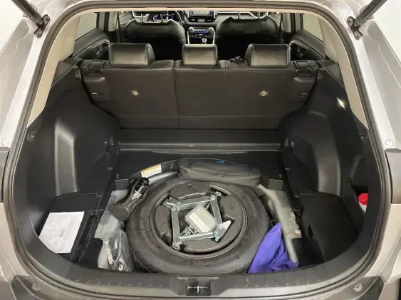 TOYOTA RAV4 V - voiture d'occasion - Photo 17