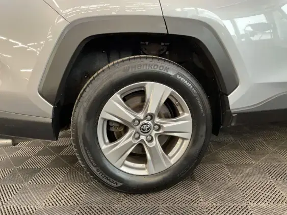 TOYOTA RAV4 V - voiture d'occasion - Photo 25
