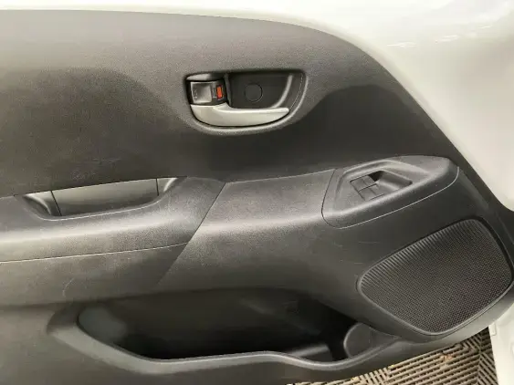 TOYOTA AYGO II - voiture d'occasion - Photo 19