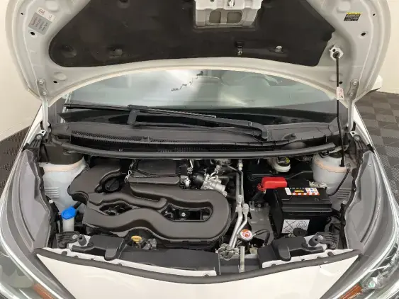 TOYOTA AYGO II - voiture d'occasion - Photo 21