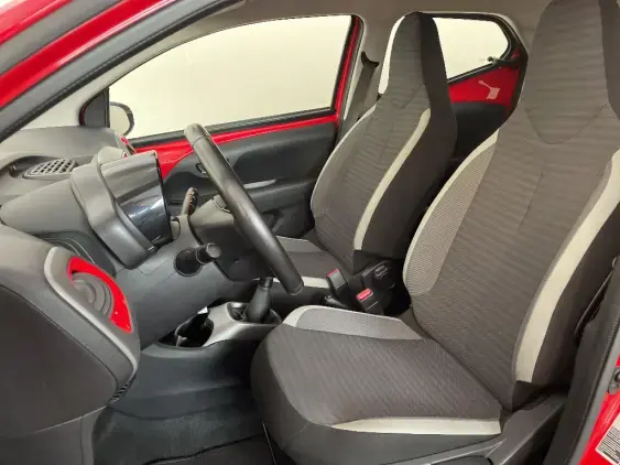 TOYOTA AYGO II - voiture d'occasion - Photo 18
