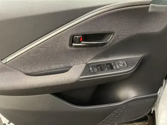 TOYOTA C-HR II - voiture d'occasion - Photo 19
