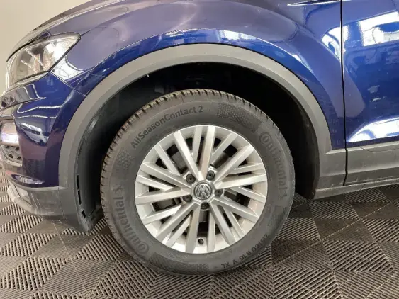 VOLKSWAGEN T-ROC - voiture d'occasion - Photo 23