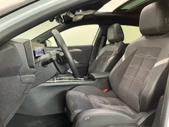 OPEL ASTRA L - voiture d'occasion - Photo 18