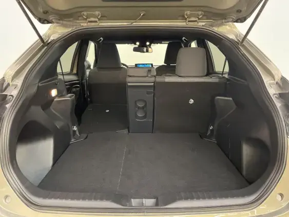 TOYOTA YARIS CROSS I - voiture d'occasion - Photo 16