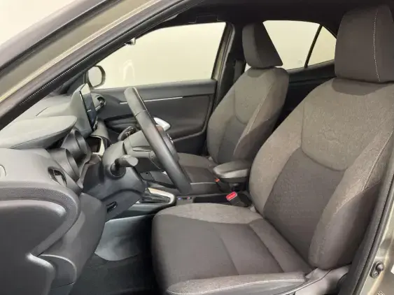 TOYOTA YARIS CROSS I - voiture d'occasion - Photo 18