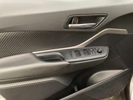 TOYOTA C-HR - voiture d'occasion - Photo 19