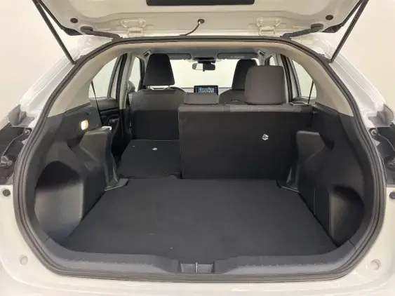 TOYOTA YARIS CROSS I - voiture d'occasion - Photo 16