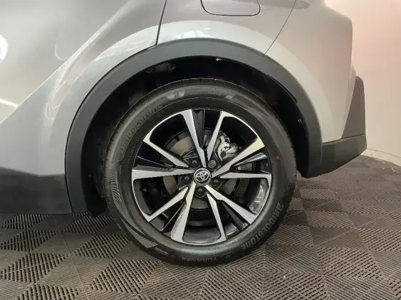TOYOTA C-HR II - voiture d'occasion - Photo 24