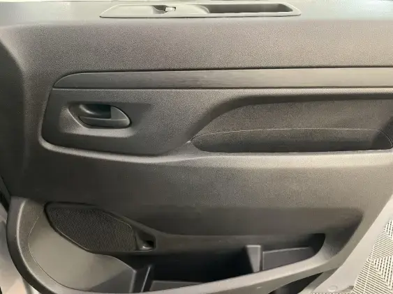 TOYOTA PROACE II - voiture d'occasion - Photo 20