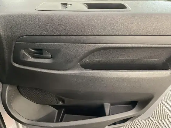 TOYOTA PROACE II - voiture d'occasion - Photo 20