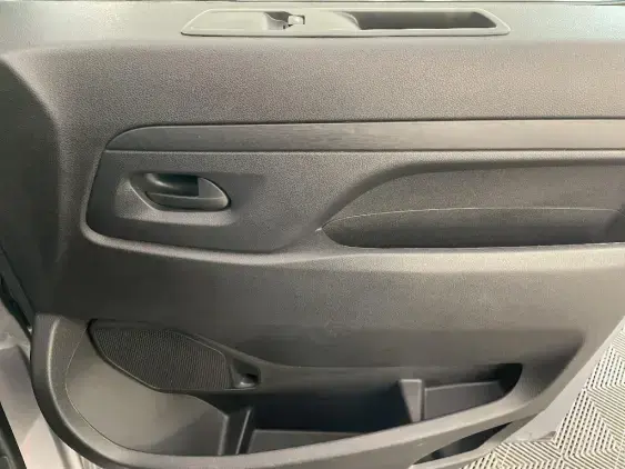 TOYOTA PROACE II - voiture d'occasion - Photo 20
