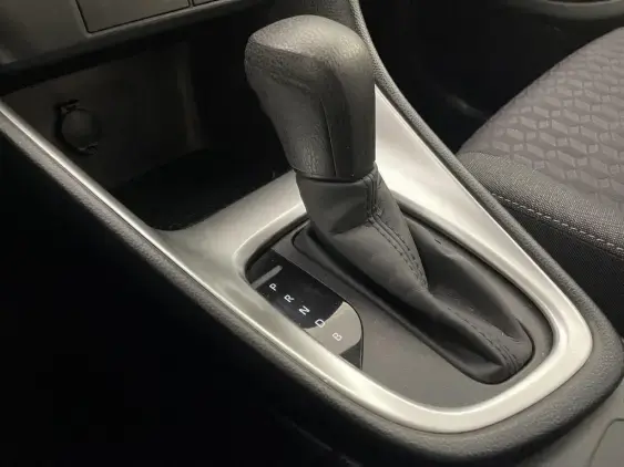 TOYOTA YARIS IV - voiture d'occasion - Photo 17