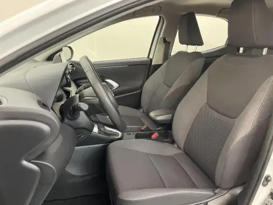 TOYOTA YARIS IV - voiture d'occasion - Photo 18