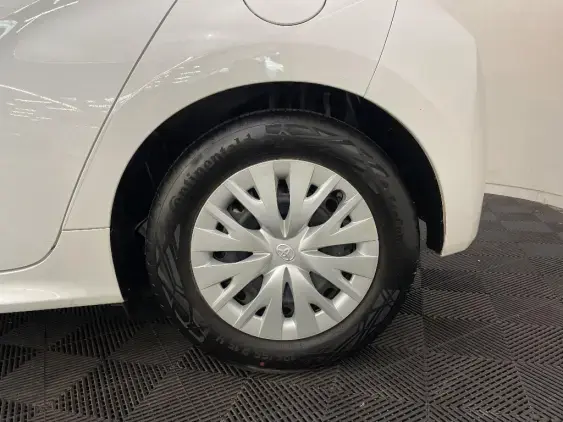 TOYOTA YARIS IV - voiture d'occasion - Photo 24