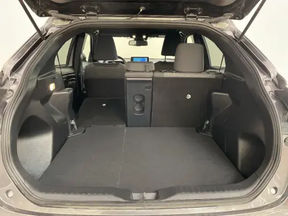 TOYOTA YARIS CROSS I - voiture d'occasion - Photo 16