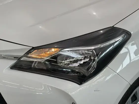 TOYOTA YARIS III - voiture d'occasion - Photo 22