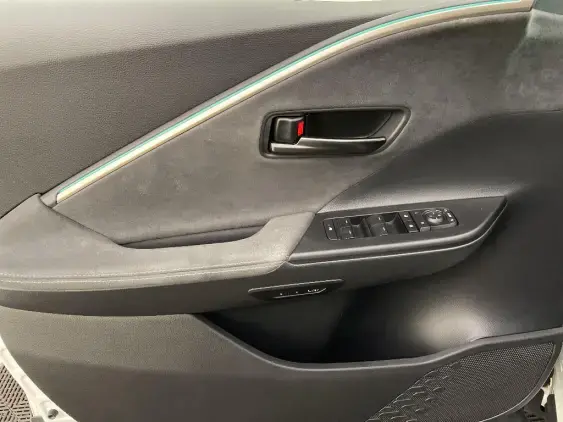 TOYOTA C-HR II - voiture d'occasion - Photo 19