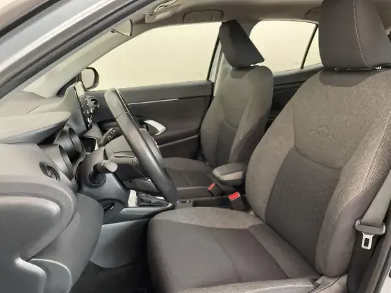 TOYOTA YARIS CROSS I - voiture d'occasion - Photo 18