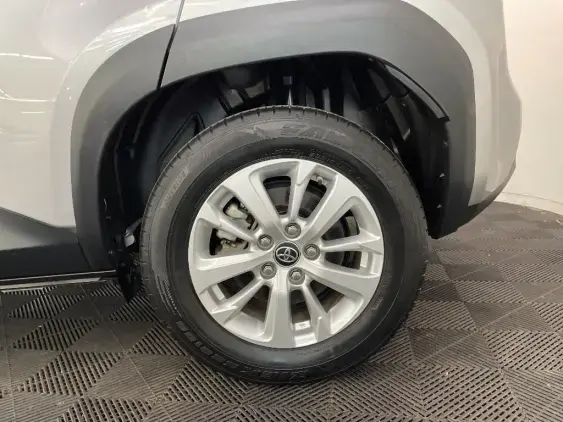 TOYOTA YARIS CROSS I - voiture d'occasion - Photo 24