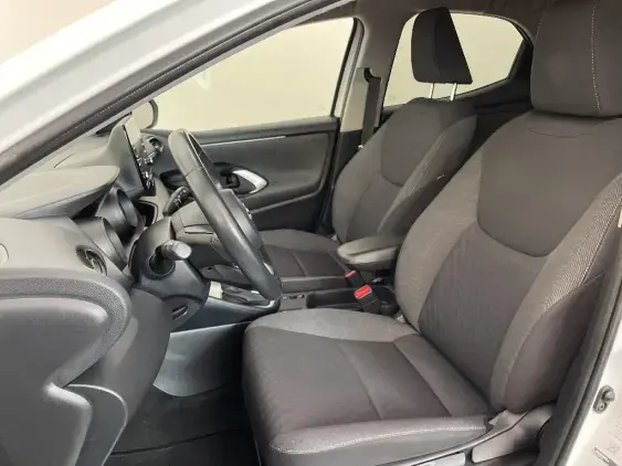 TOYOTA YARIS IV - voiture d'occasion - Photo 18