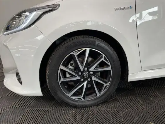 TOYOTA YARIS IV - voiture d'occasion - Photo 23