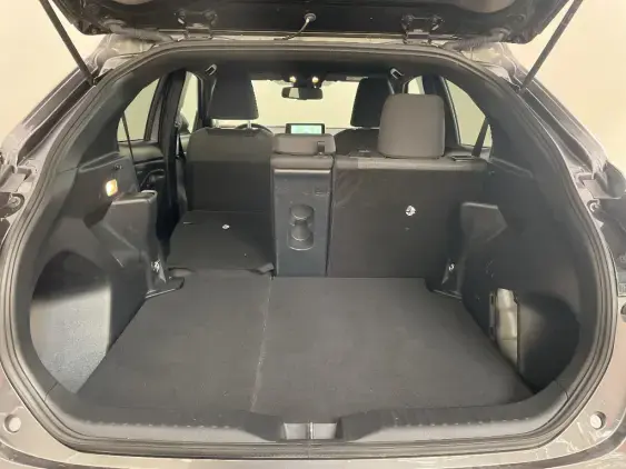 TOYOTA YARIS CROSS I - voiture d'occasion - Photo 16